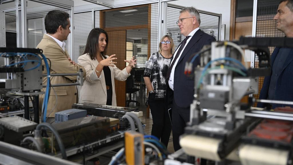 Catalonia invests in retraining unemployed adults in technical professions, focusing on women